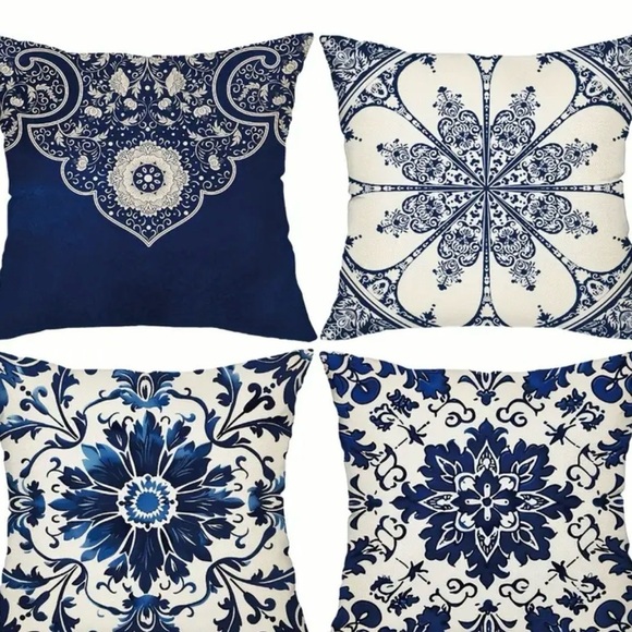 Set of 4 Blue and White Decorative Throw Pillows covers - Picture 5 of 6